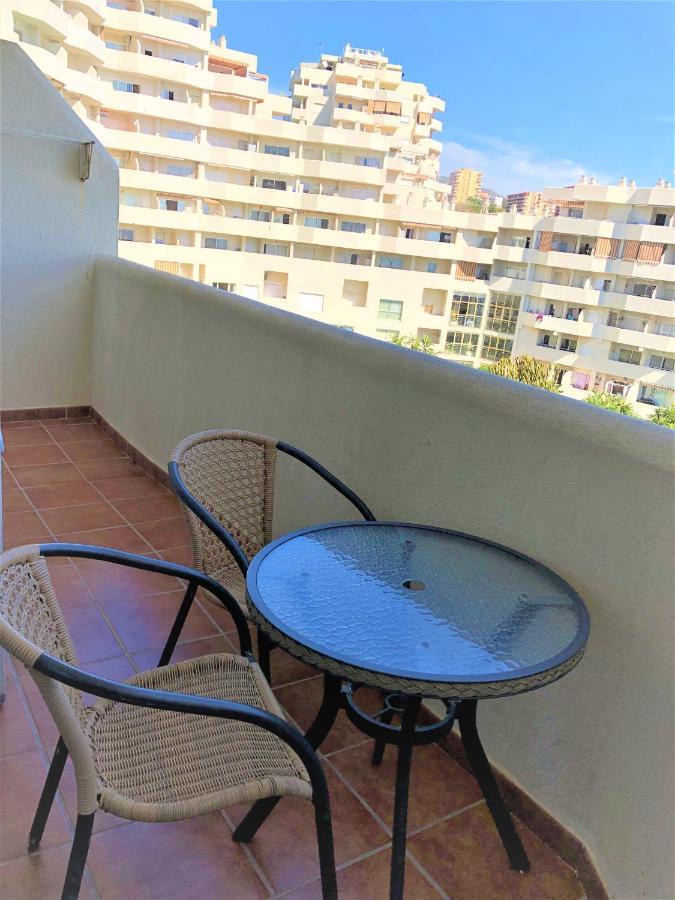 Апартаменты Precioso Apartamento Frente Al Mar Benalbeach Бенальмадена Экстерьер фото