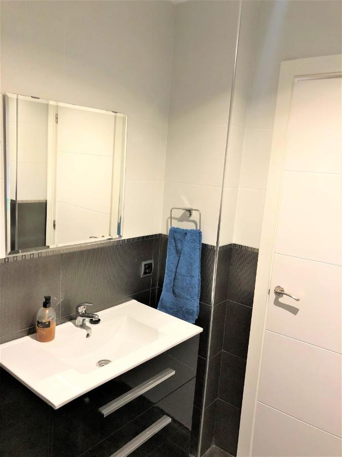 Апартаменты Precioso Apartamento Frente Al Mar Benalbeach Бенальмадена Экстерьер фото